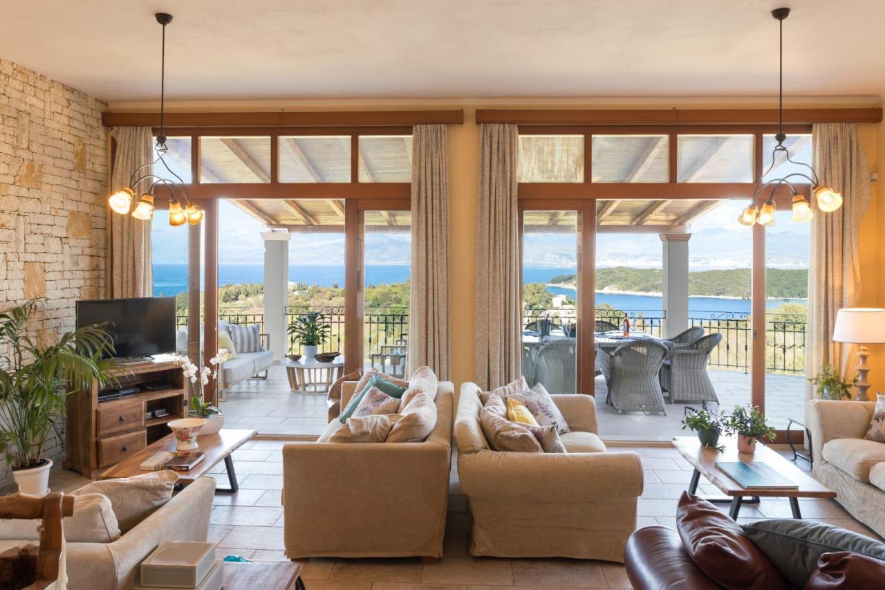 Dendrilia Villa & Suite By Rodostamo Collection Kassiopi Bagian luar foto