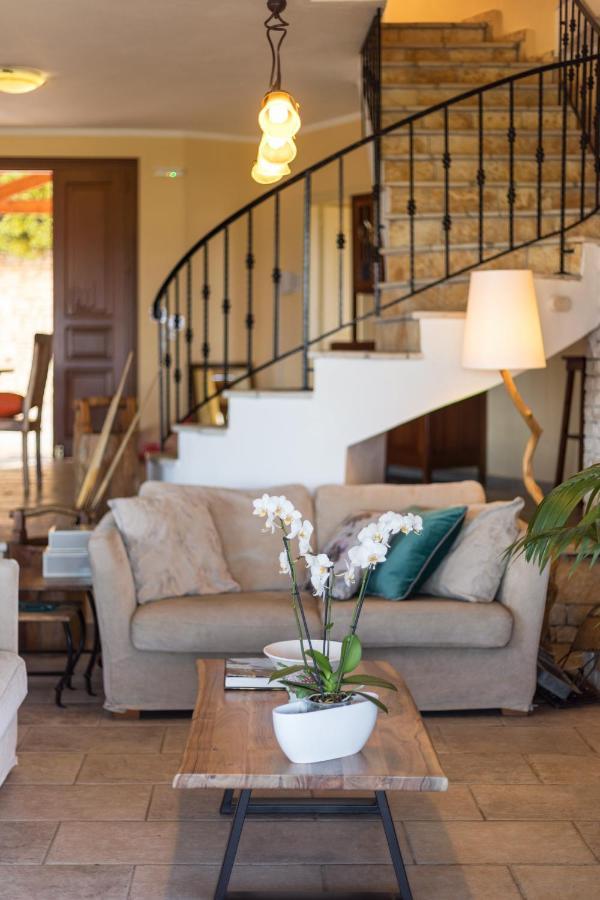 Dendrilia Villa & Suite By Rodostamo Collection Kassiopi Bagian luar foto